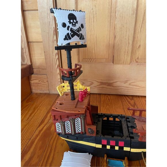 Fisher Price Imaginext Pirate Raider Ship - Picture 4 of 7